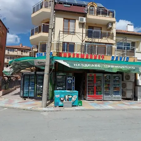 деневи Primorsko